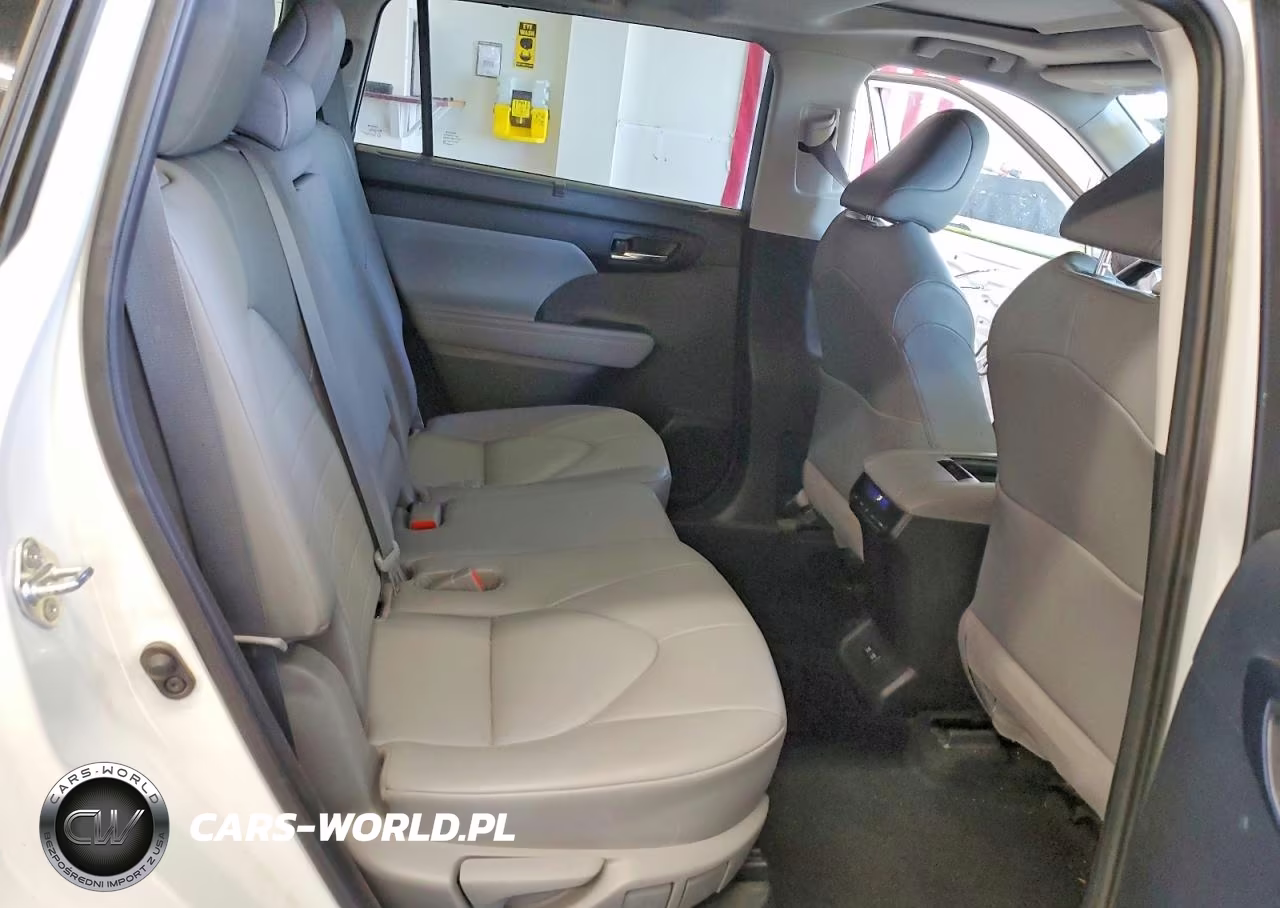 2020 Toyota Highlander Hybrid Xle VIN:5TDHBRCHXLS507038 - 11