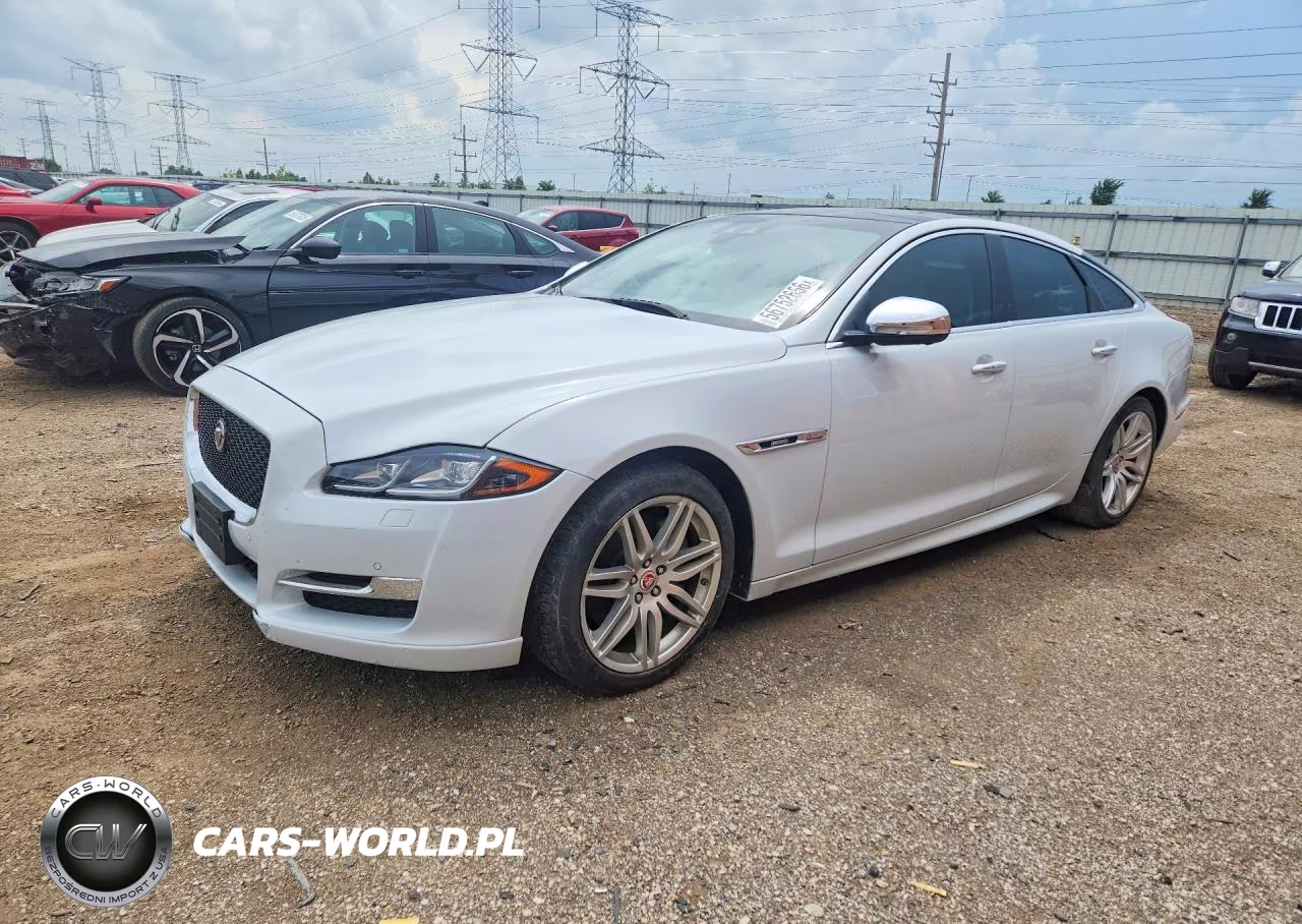 2019 Jaguar Xj R - Sport