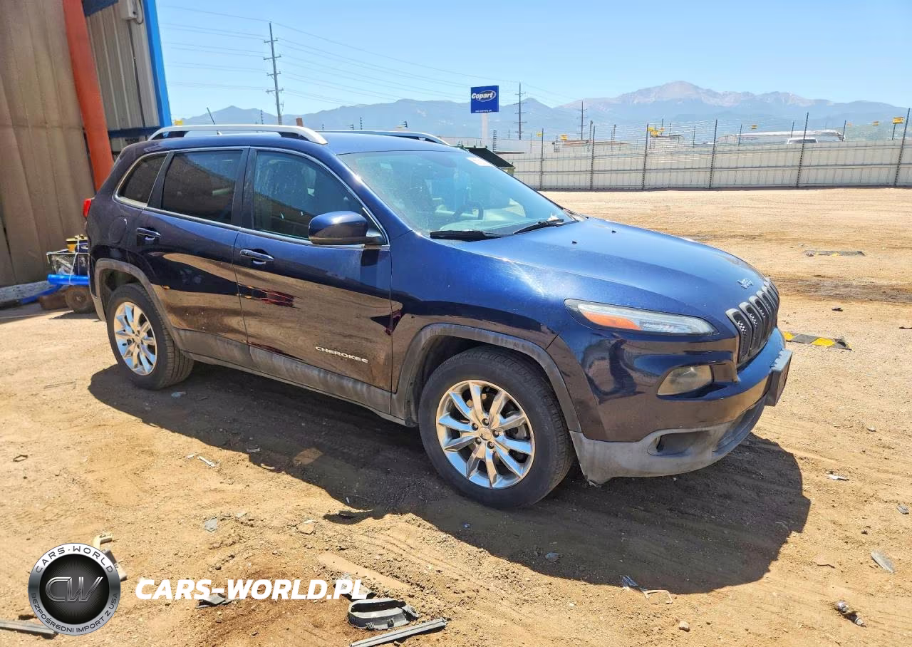 2015 Jeep Cherokee Limited VIN:1C4PJMDS4FW641382 - 4