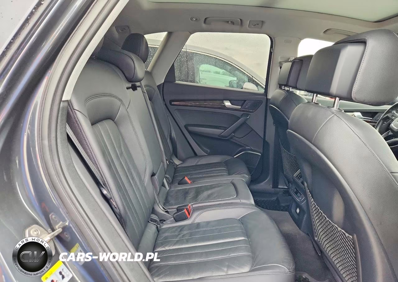 2018 Audi Q5 Premium Plus VIN:WA1BNAFY8J2018369 - 10