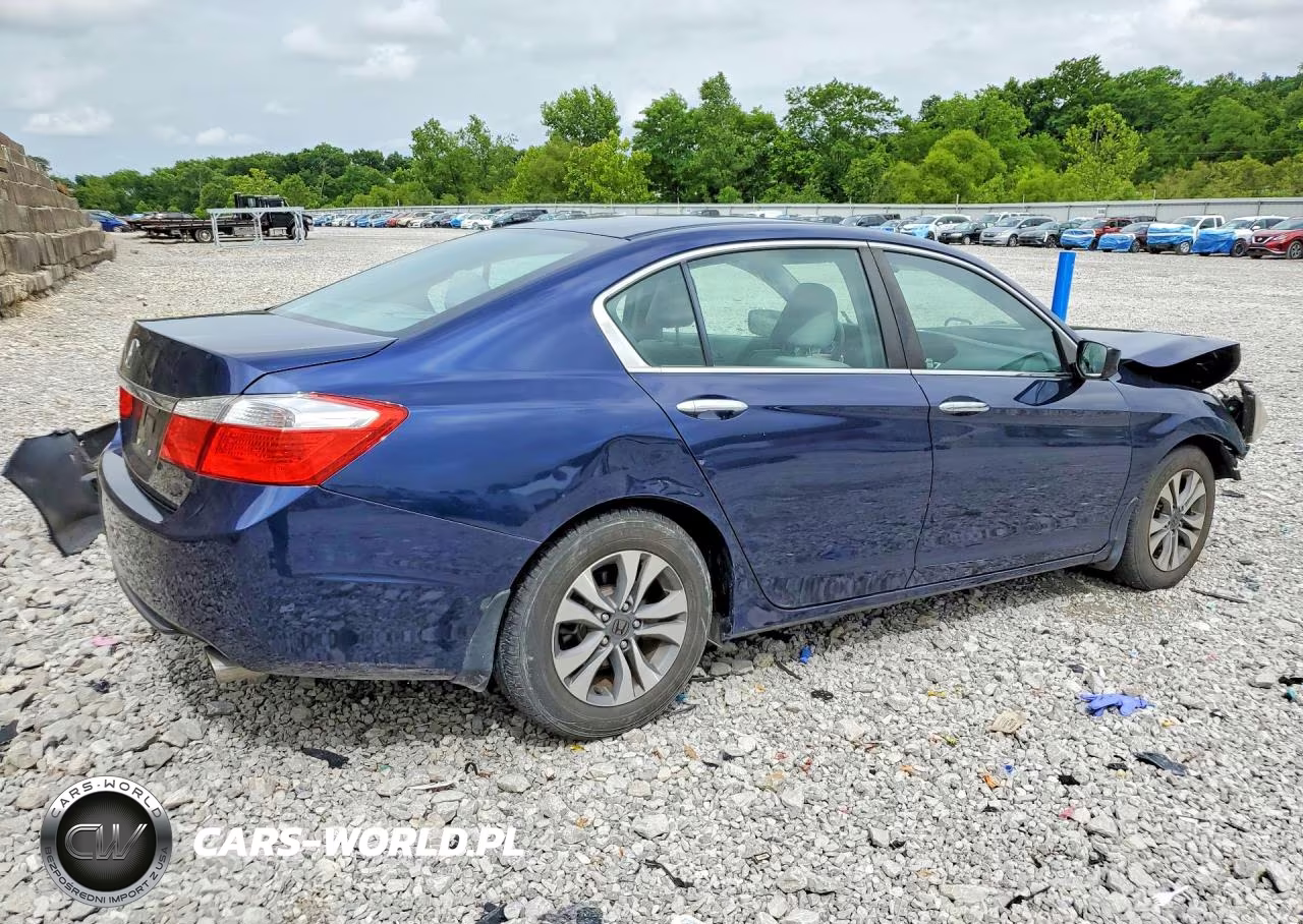 2015 Honda Accord Lx VIN:1HGCR2F33FA242835 - 3