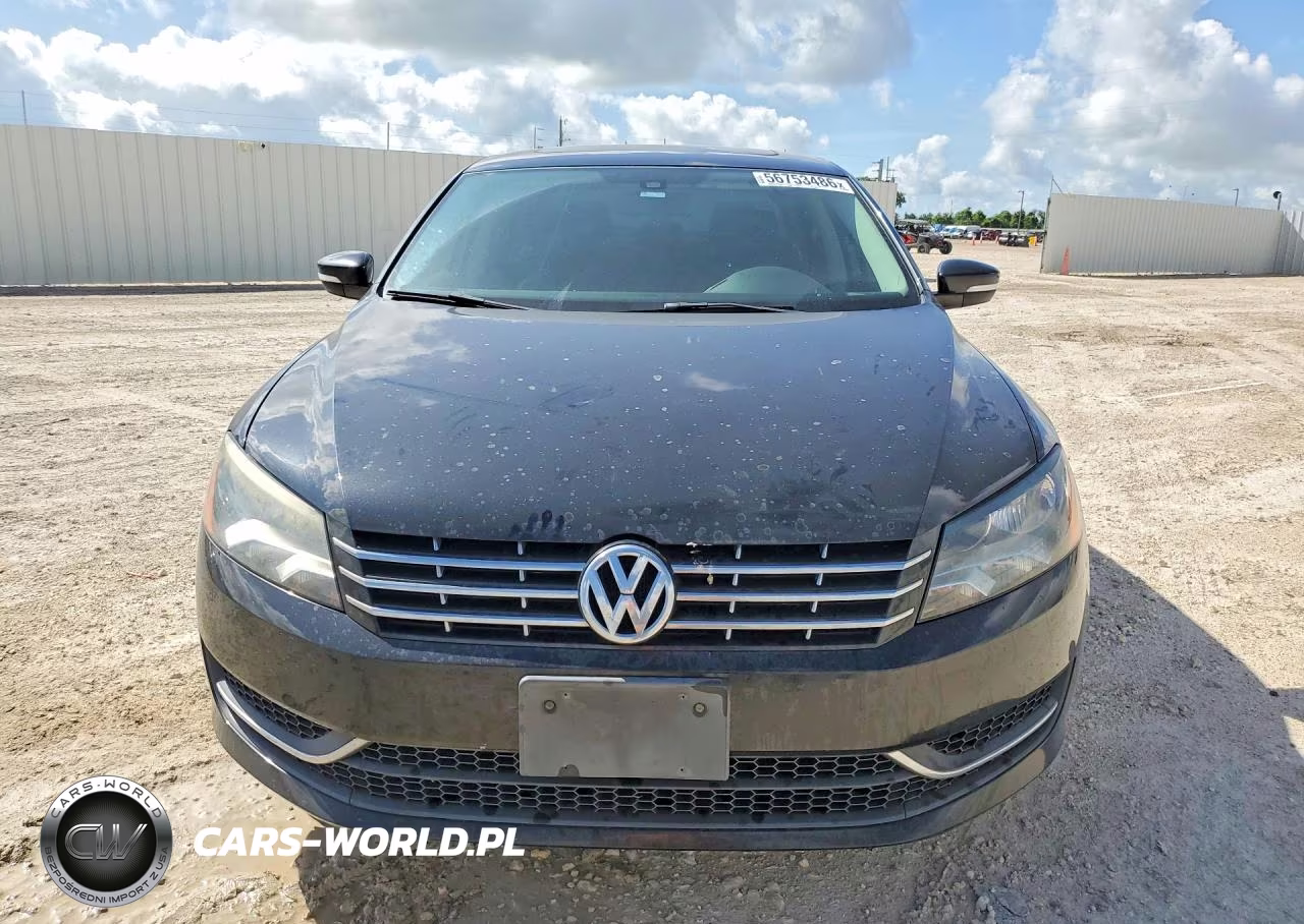 2015 Volkswagen Passat Se VIN:1VWBV7A3XFC093920 - 5