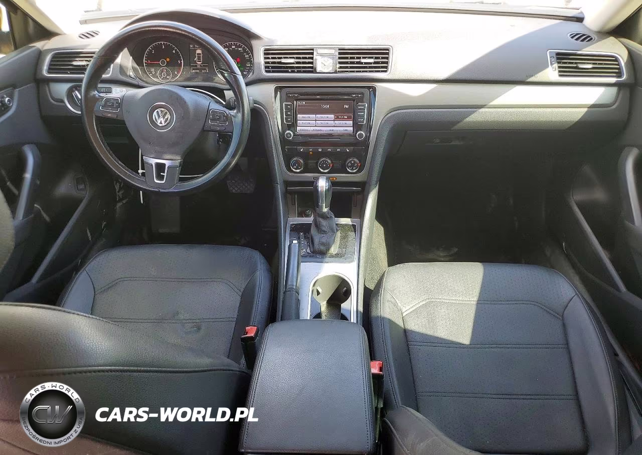 2015 Volkswagen Passat Se VIN:1VWBV7A3XFC093920 - 8