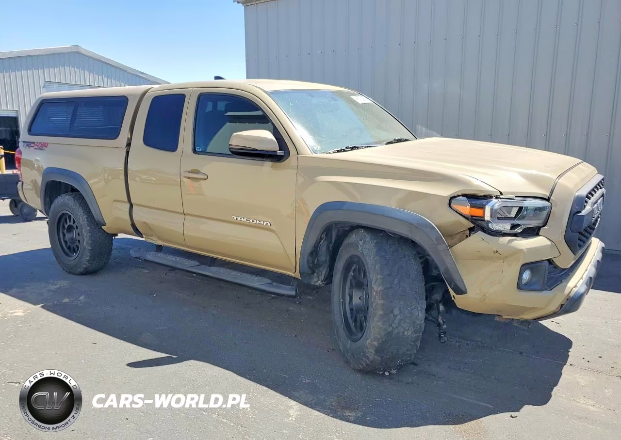 2016 Toyota Tacoma Trd Off-Road VIN:5TFSZ5AN8GX008774 - 4