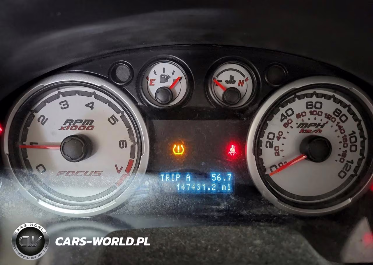 2011 Ford Focus Se VIN:1FAHP3FN6BW126288 - 9