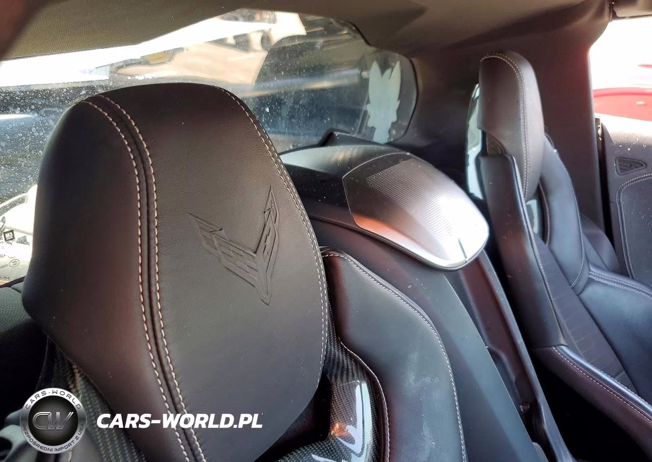 2020 Chevrolet Corvette Stingray 2Lt VIN:1G1Y72D41L5100051 - 10