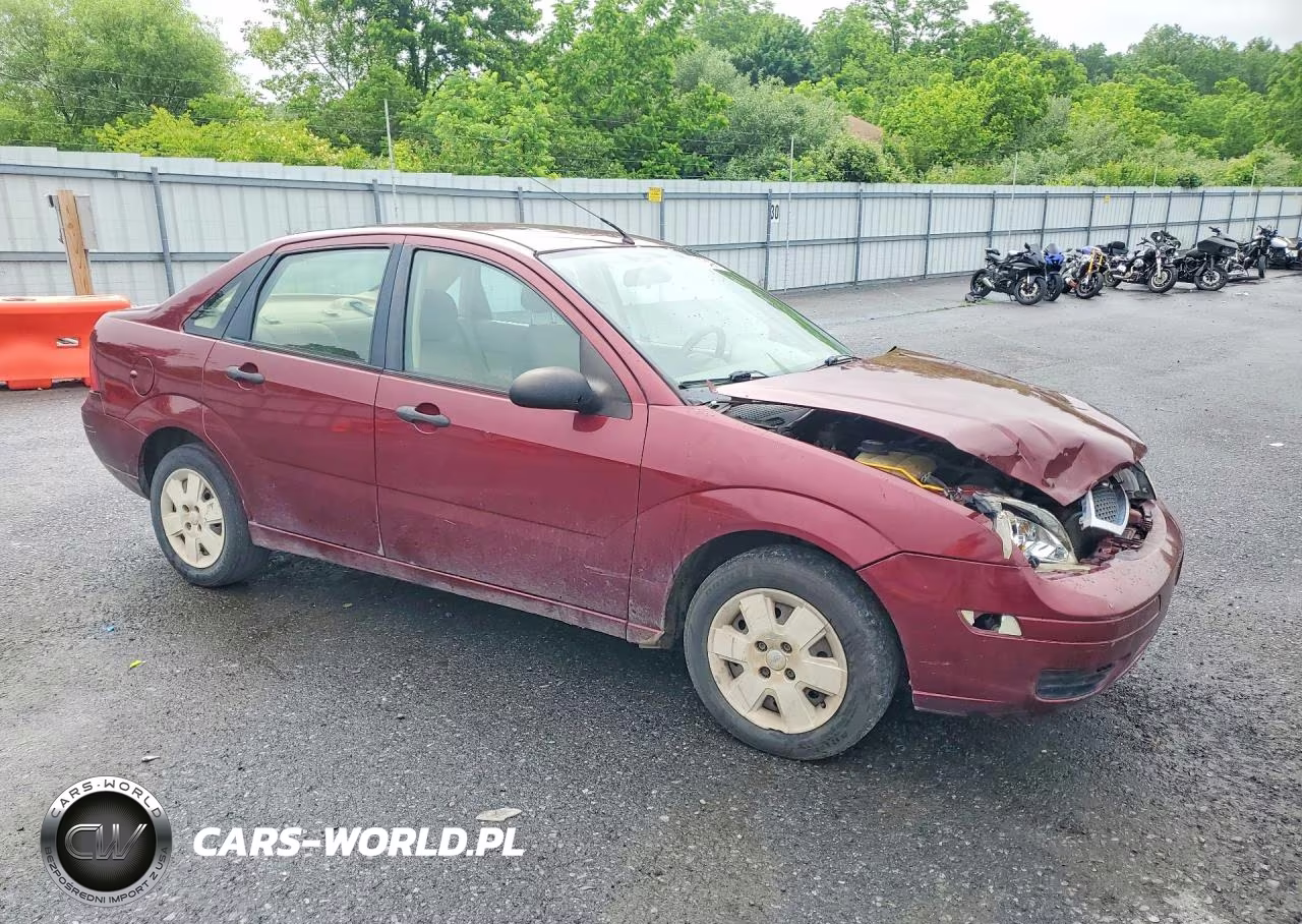 2006 Ford Focus Zx4 VIN:1FAHP34N36W113331 - 4