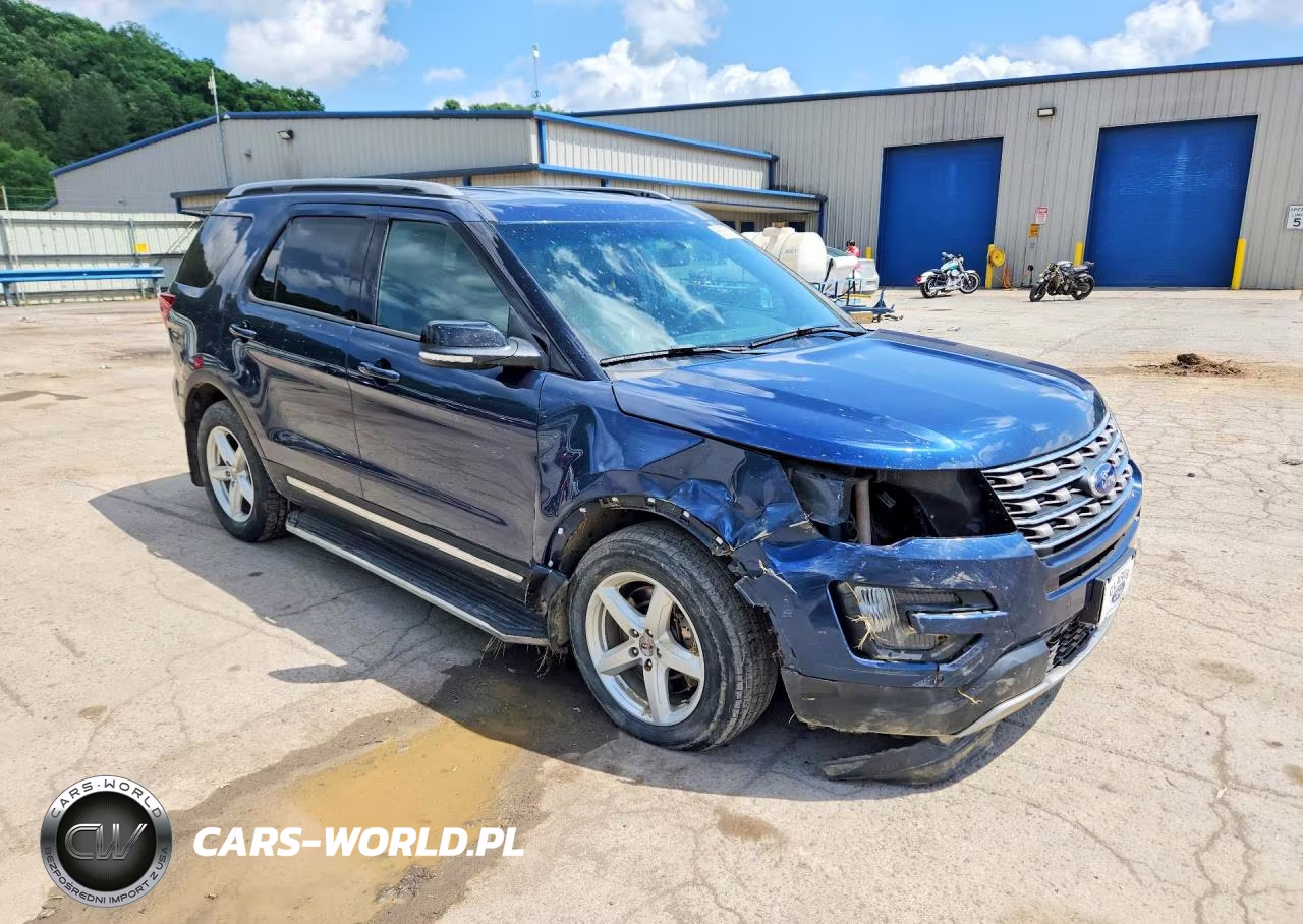 2016 Ford Explorer Xlt VIN:1FM5K8D85GGB16631 - 4
