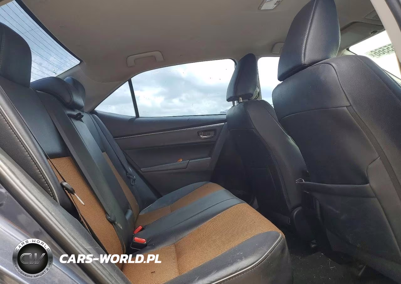 2015 Toyota Corolla S Plus VIN:5YFBURHE7FP321162 - 10