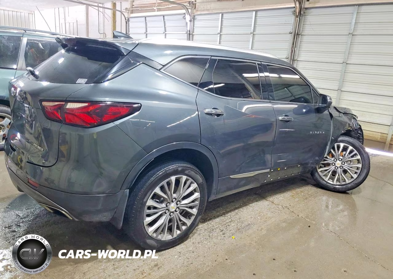 2020 Chevrolet Blazer Premier VIN:3GNKBFRSXLS593221 - 3