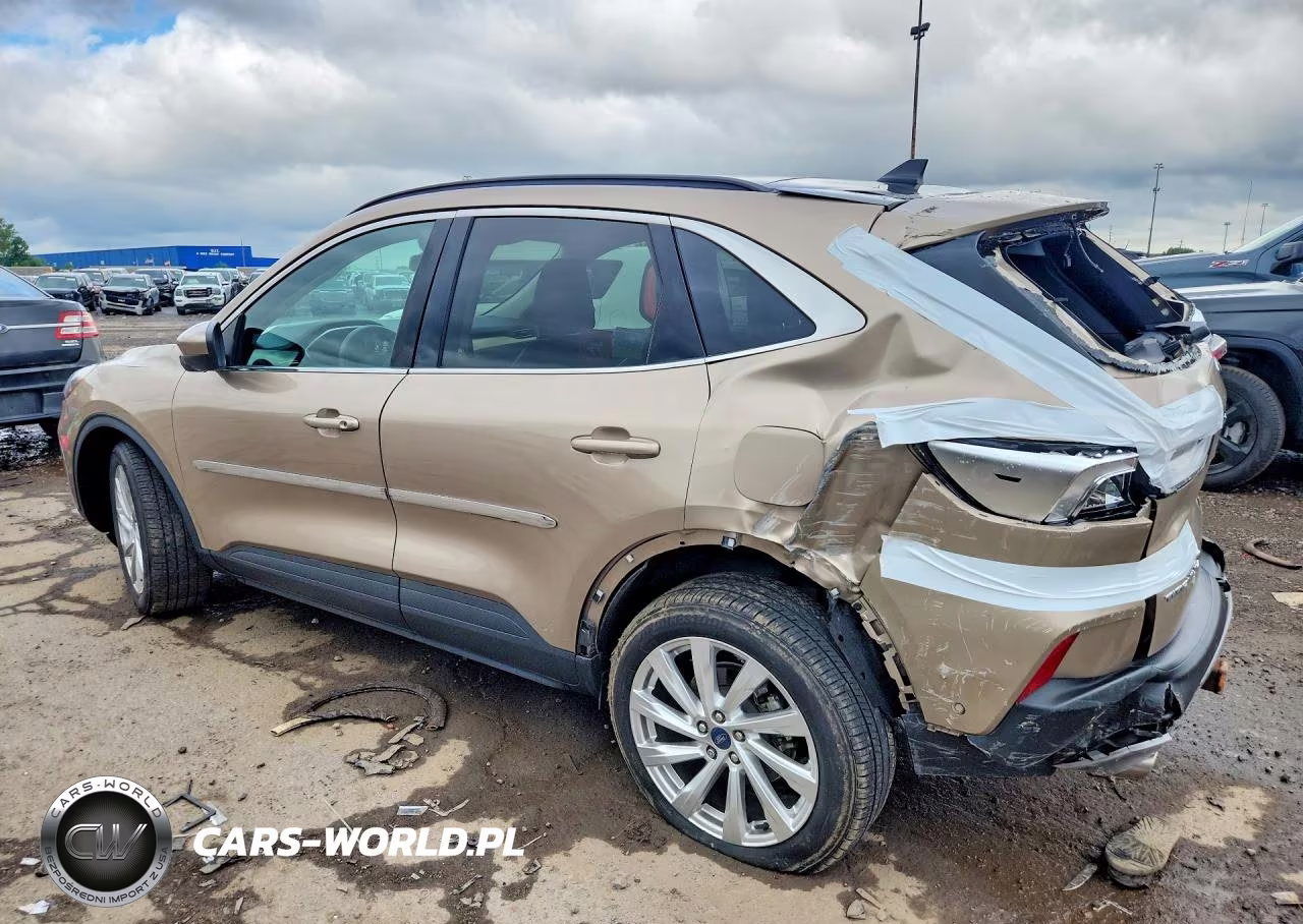 2021 Ford Escape Titanium VIN:1FMCU9J93MUA13340 - 2