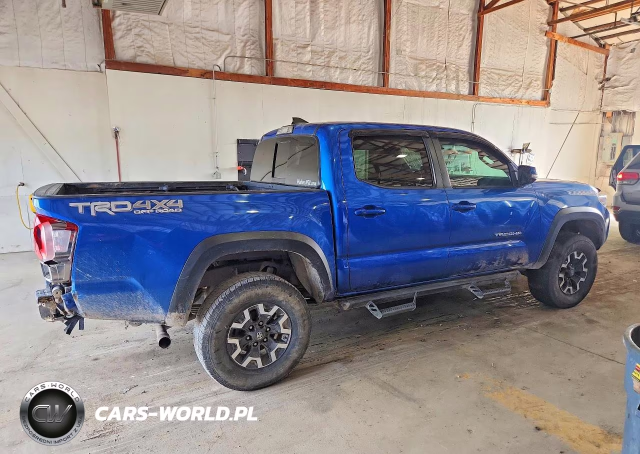 2017 Toyota Tacoma Trd Off-Road VIN:3TMCZ5AN2HM101916 - 3