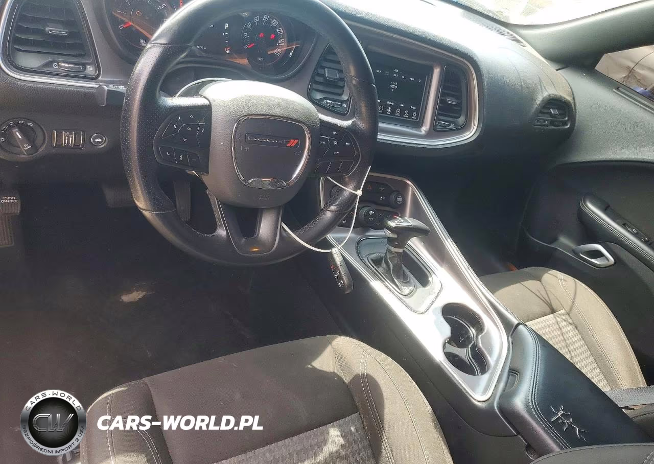 2021 Dodge Challenger Sxt VIN:2C3CDZAG8MH543197 - 8