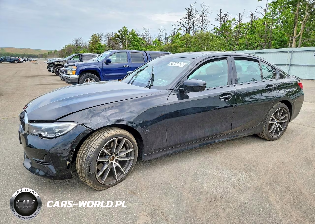 2022 BMW 330Xi – zdjęcie 1 z 12
