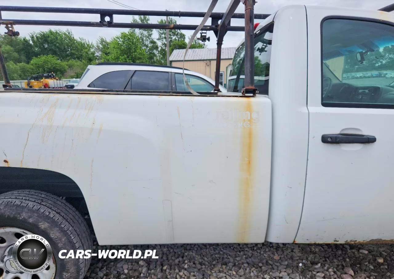 2009 Chevrolet Silverado C1500 VIN:1GCEC14C39Z210429 - 10