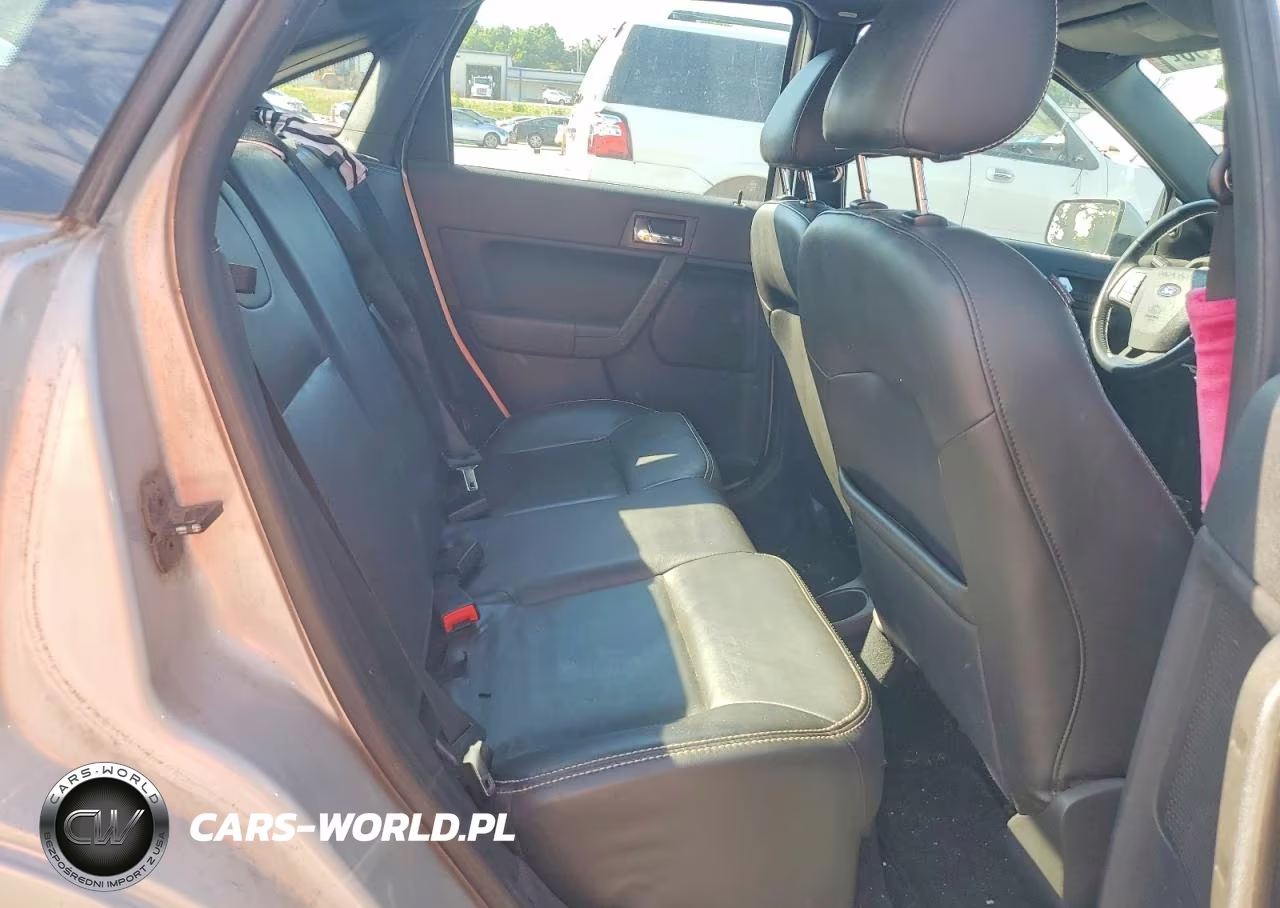 2008 Ford Focus Se VIN:1FAHP35N08W281574 - 10