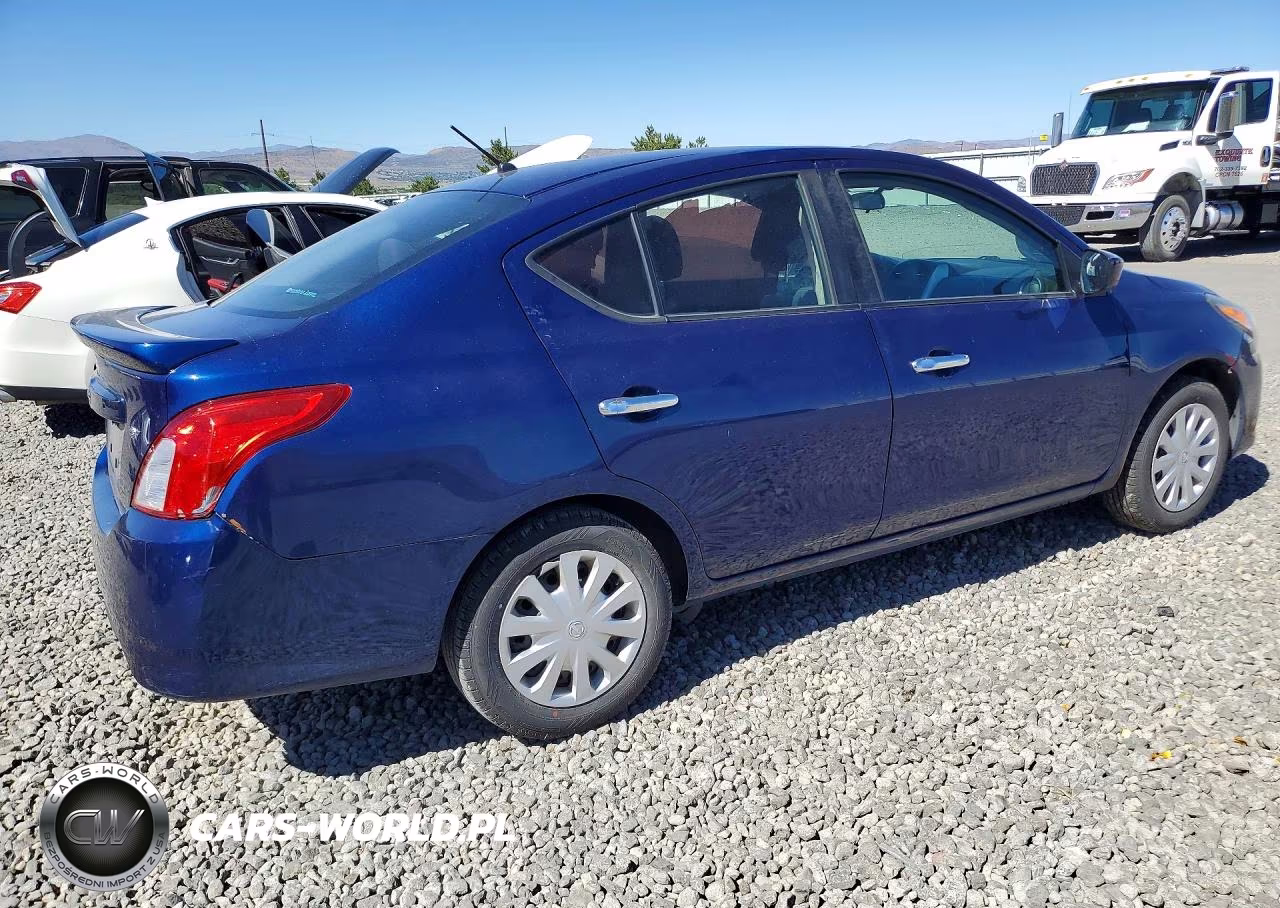 2018 Nissan Versa S VIN:3N1CN7AP1JL864405 - 3