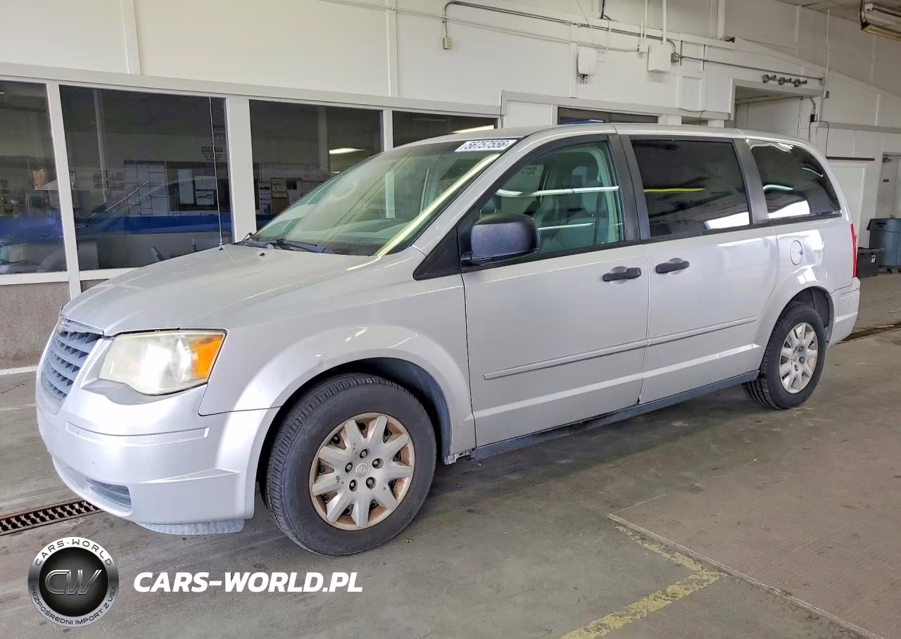 2008 Chrysler Town & Country Lx