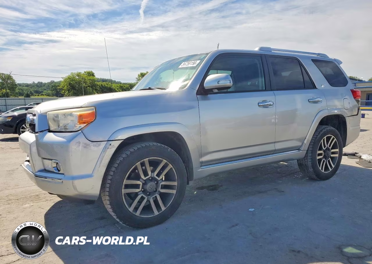 2013 Toyota 4Runner Sr5