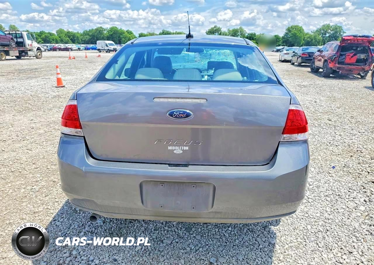 2010 Ford Focus S VIN:1FAHP3EN6AW204729 - 6