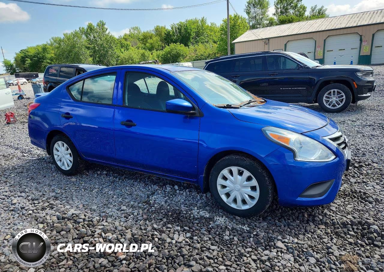 2016 Nissan Versa 1.6 S Plus VIN:3N1CN7AP3GL889492 - 4