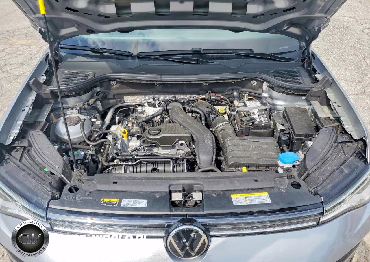 2025 Volkswagen Taos Sel VIN:3VV4C7B2XSM008432 - 12