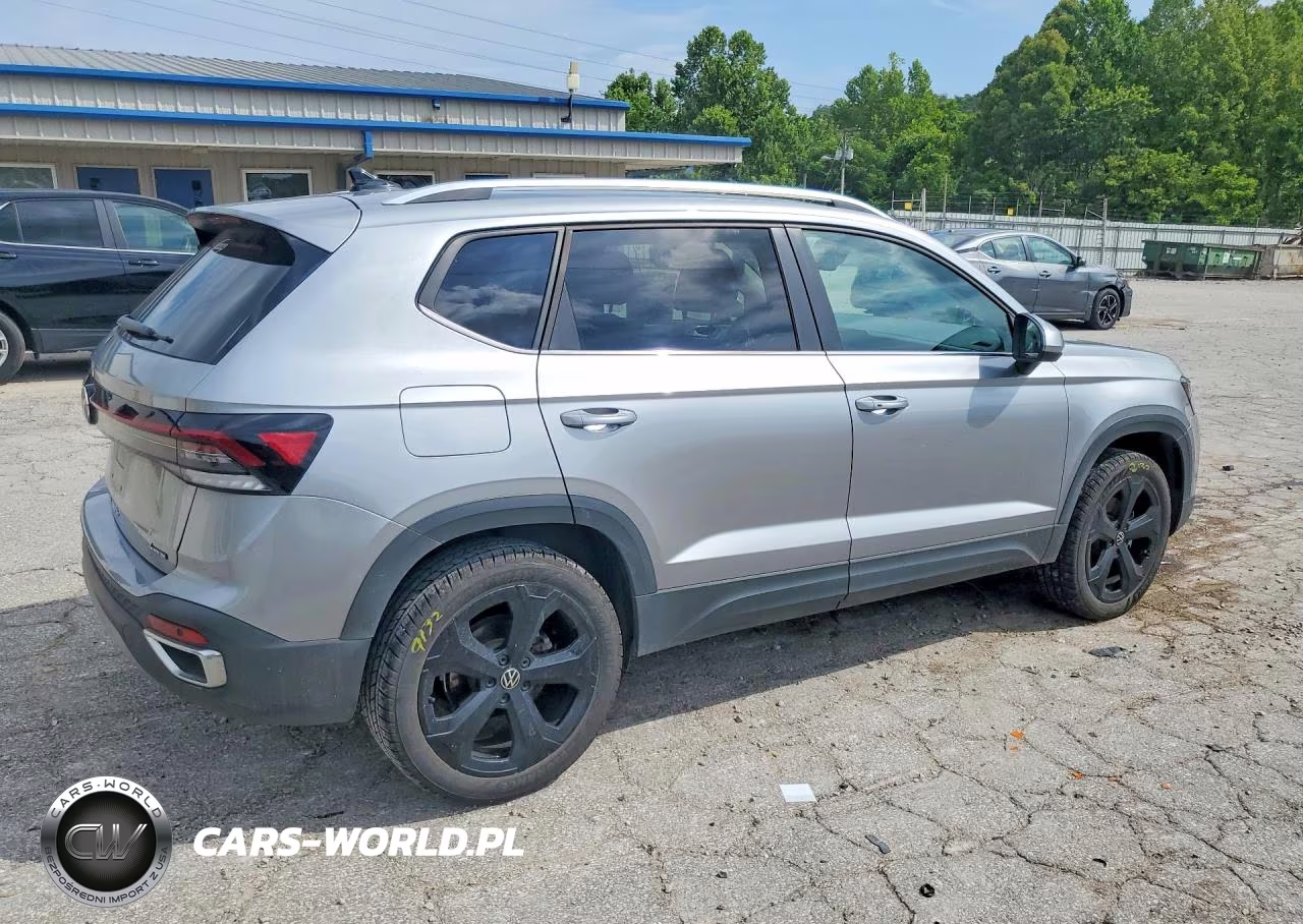 2025 Volkswagen Taos Sel VIN:3VV4C7B2XSM008432 - 3