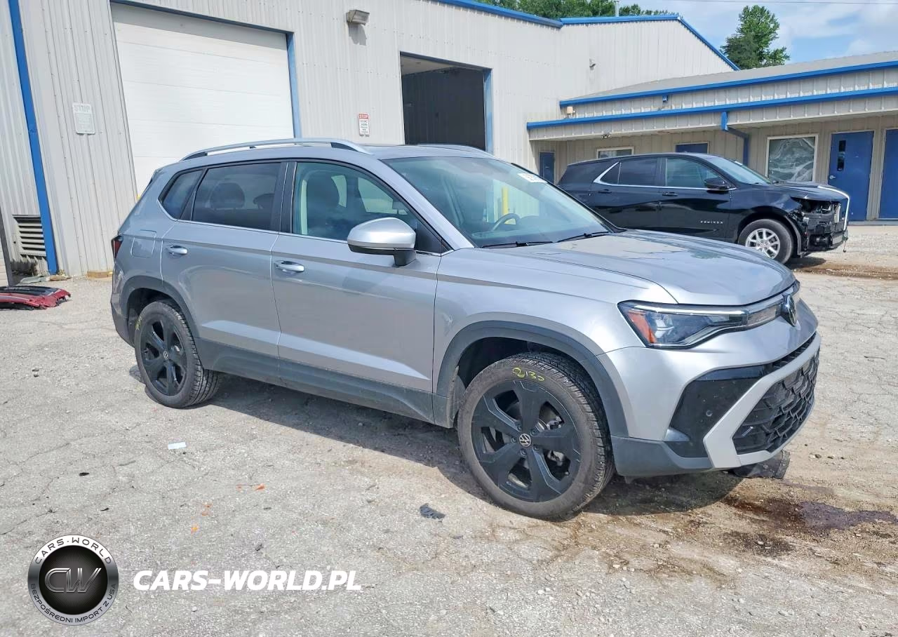 2025 Volkswagen Taos Sel VIN:3VV4C7B2XSM008432 - 4