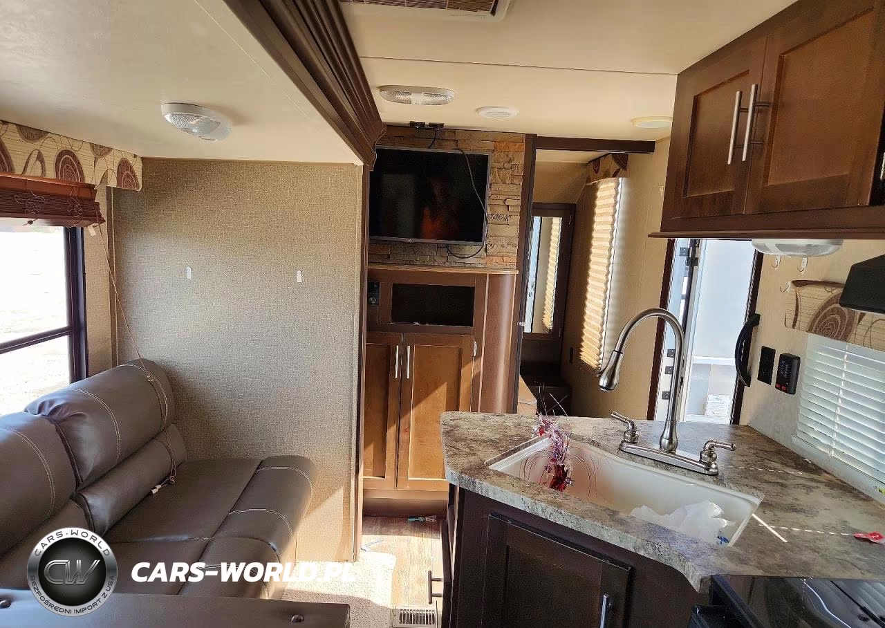 2016 Forest River Cherokee Camper VIN:4X4TCKE25GX121693 - 5