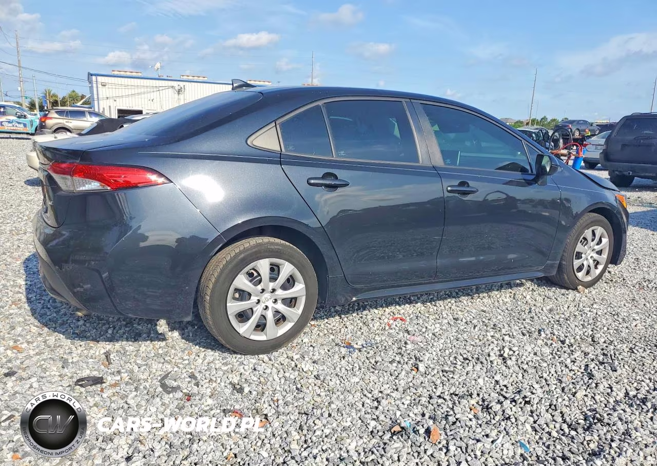 2020 Toyota Corolla Le VIN:5YFEPRAE1LP069841 - 3