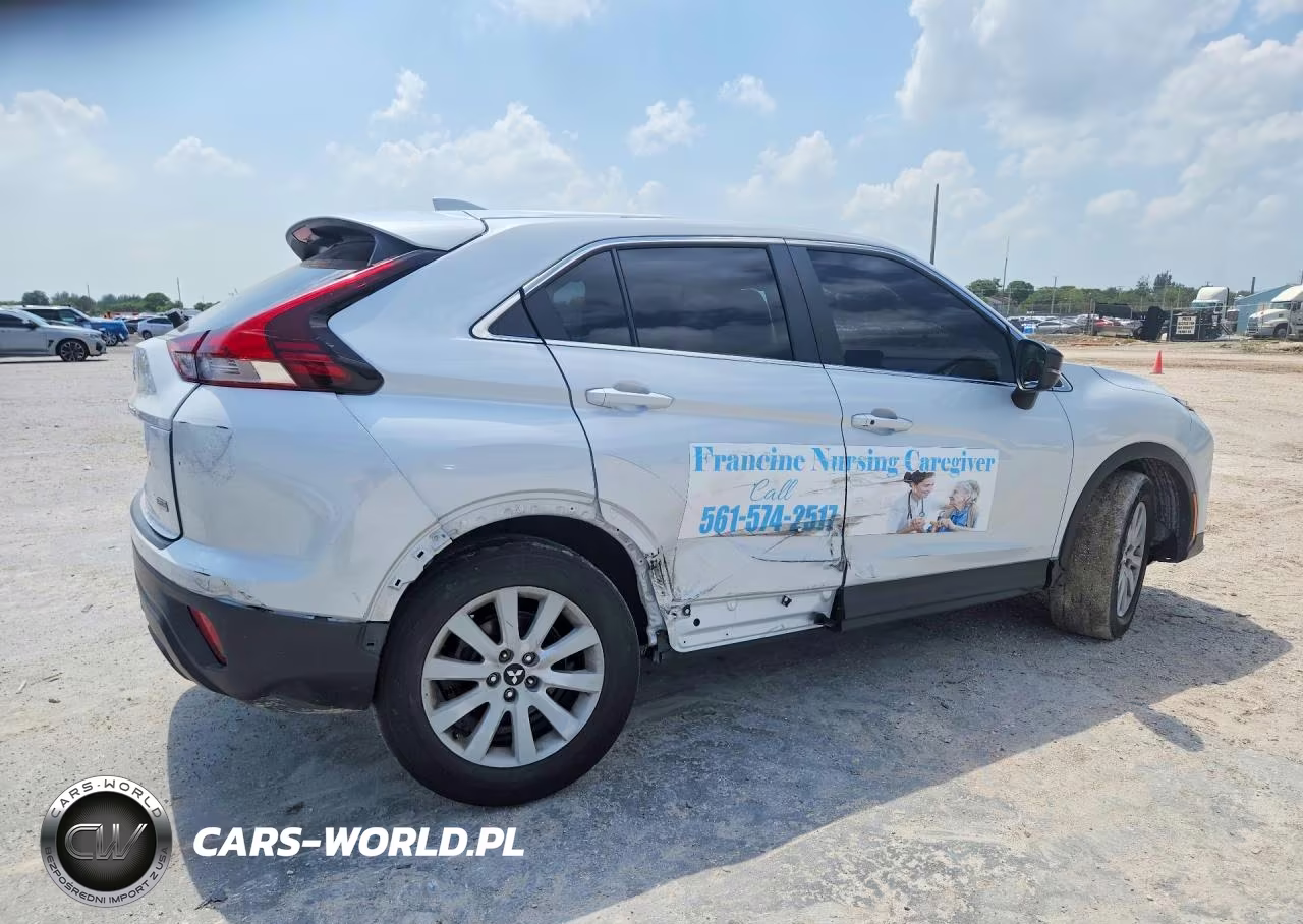 2024 Mitsubishi Eclipse Cross Le VIN:JA4ATVAA8RZ051989 - 3