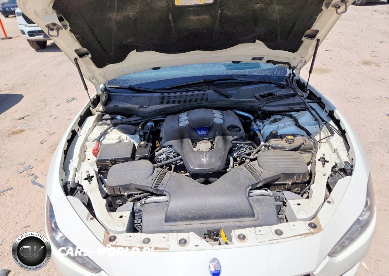 2014 Maserati Ghibli S VIN:ZAM57RTAXE1106530 - 11