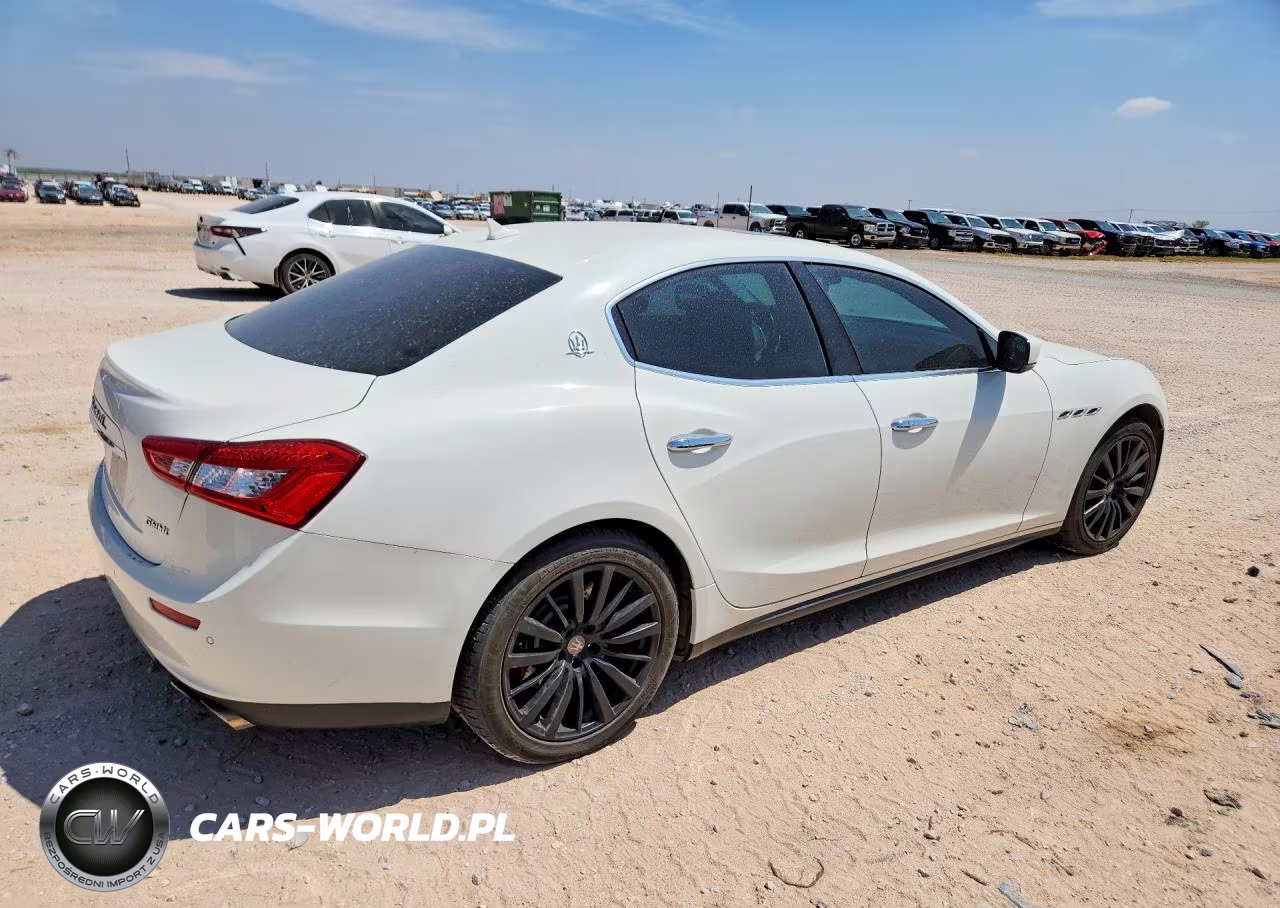 2014 Maserati Ghibli S VIN:ZAM57RTAXE1106530 - 3