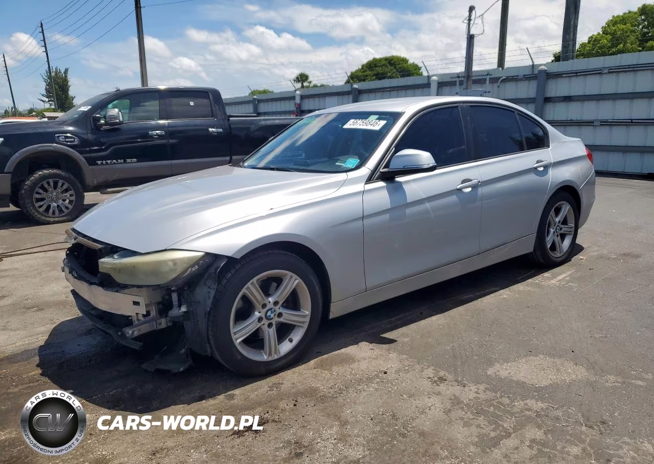 2015 BMW 320 I – zdjęcie 1 z 12