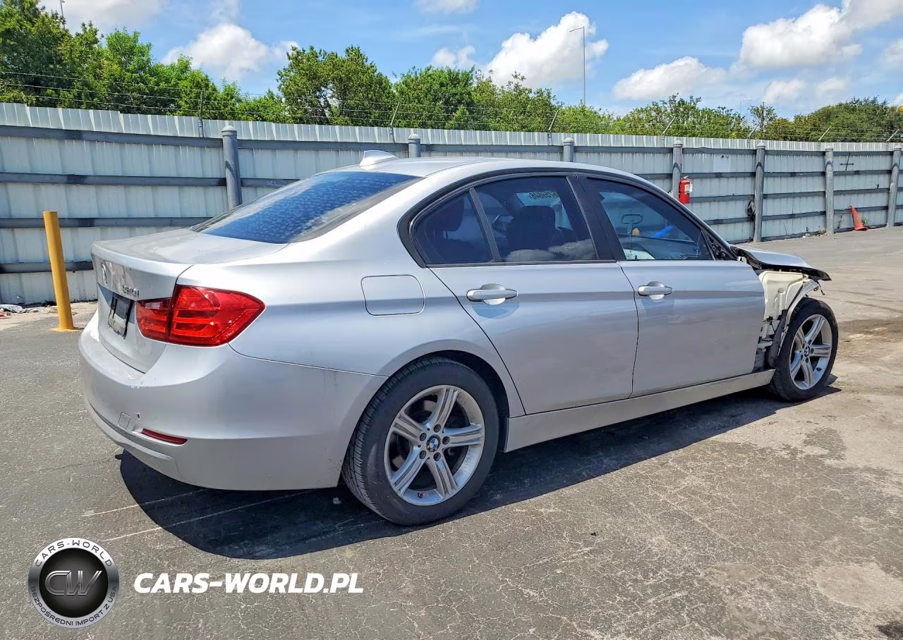2015 BMW 320 I VIN:WBA3B1G52FNT05667 - 3