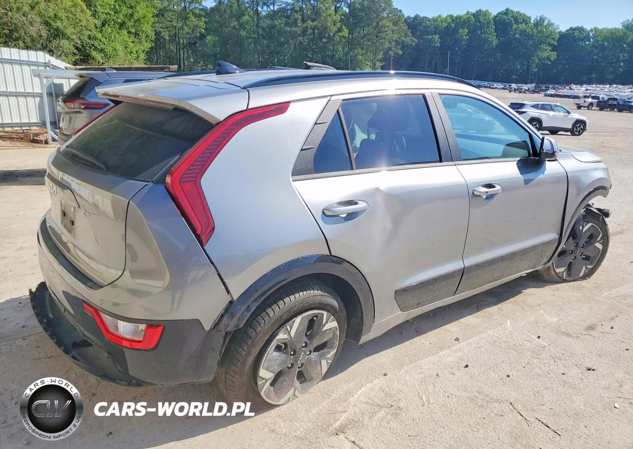 2023 Kia Niro Wind VIN:KNDCR3L18P5073462 - 3