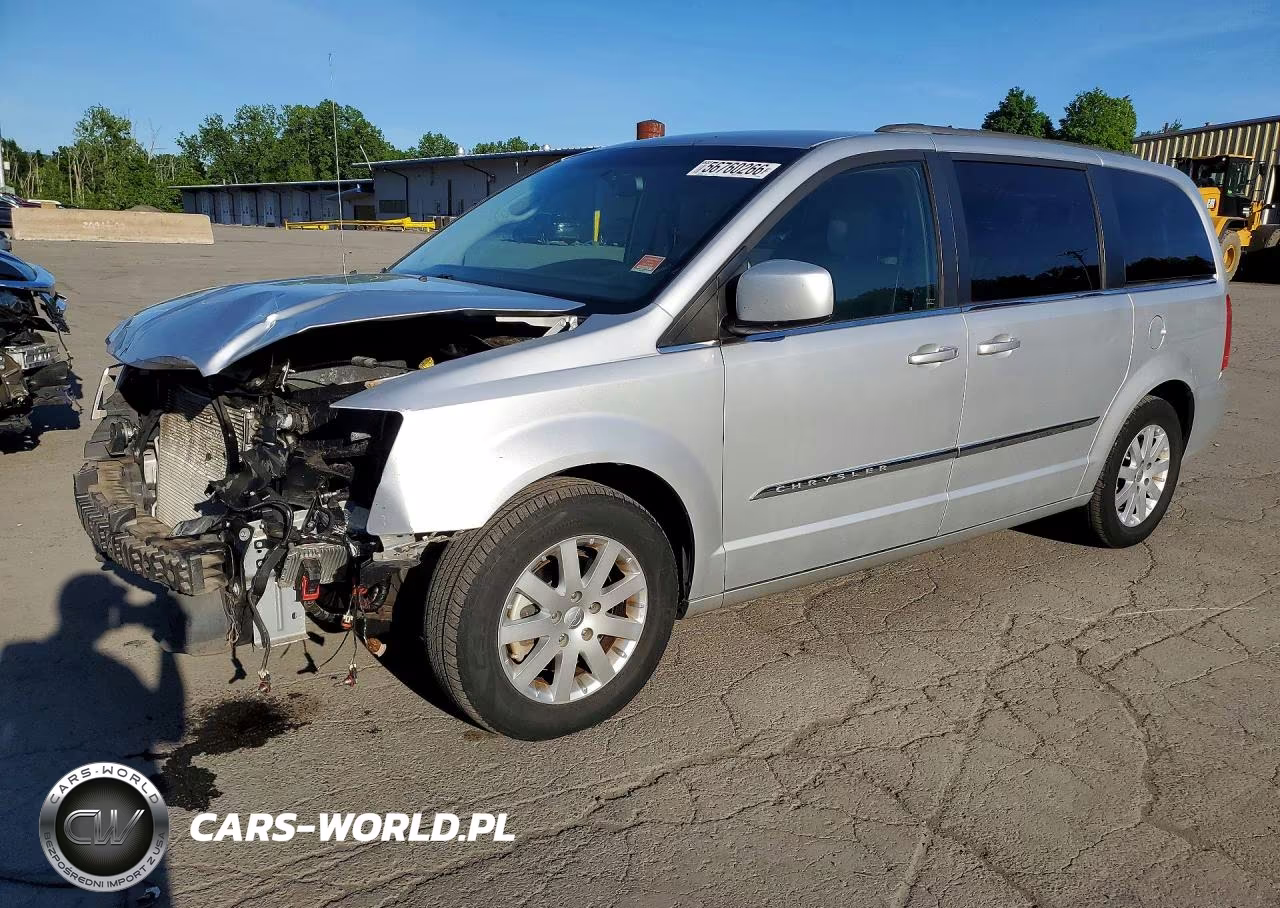2012 Chrysler Town & Country Touring – zdjęcie 1 z 13