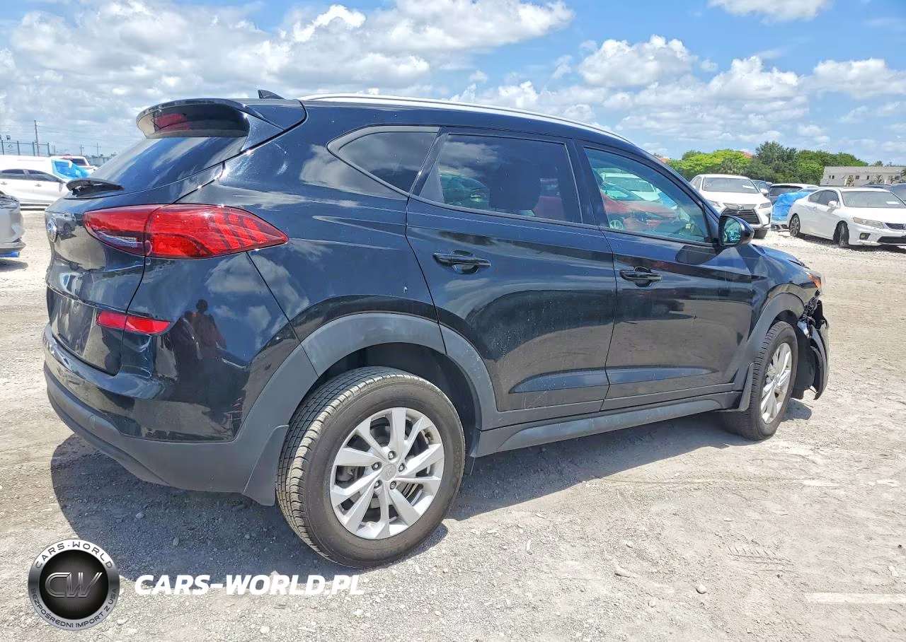 2020 Hyundai Tucson Value VIN:KM8J33A49LU106955 - 3