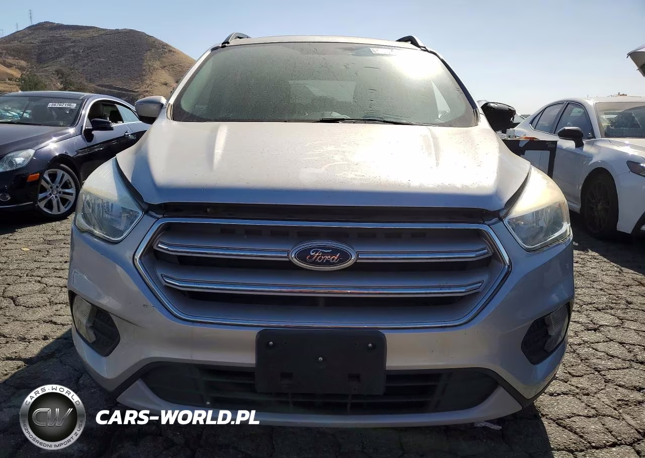 2018 Ford Escape Se VIN:1FMCU0GD1JUA11458 - 5