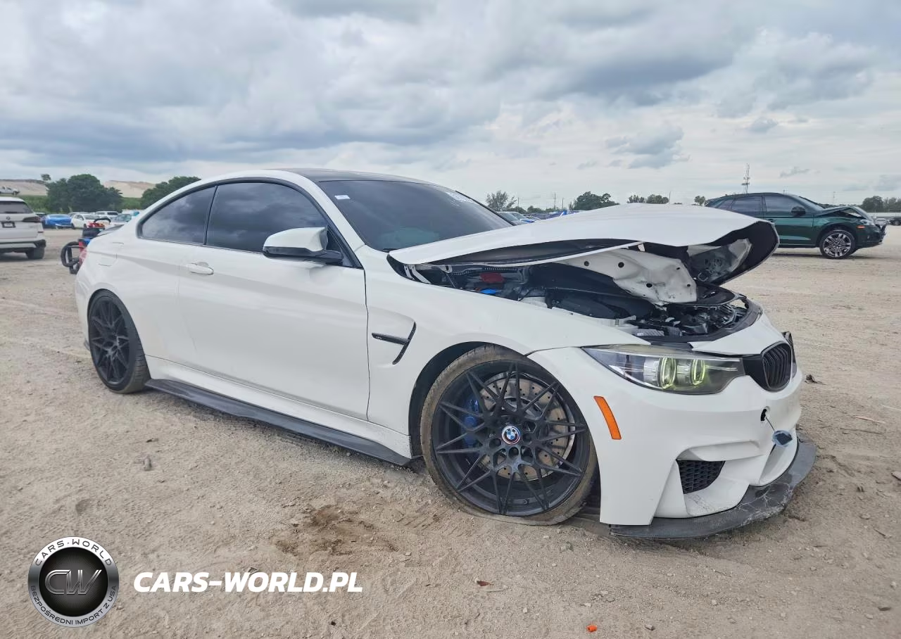 2018 BMW M4 VIN:WBS4Y9C54JAG66646 - 4
