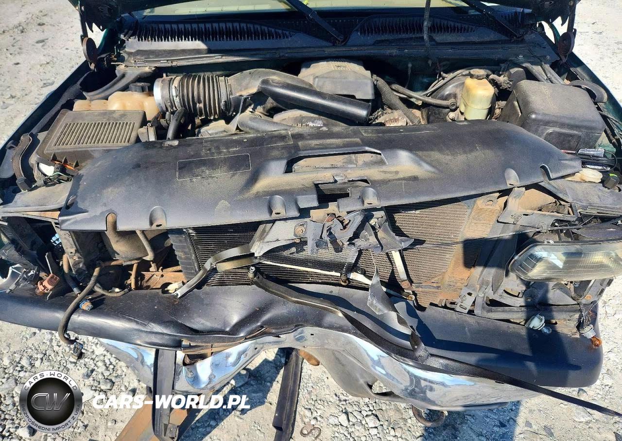 1999 Chevrolet Silverado K1500 VIN:1GCEK19T9XE111615 - 11