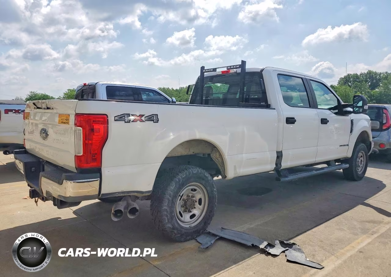 2018 Ford F250 VIN:1FT7W2BT1JEB97846 - 3