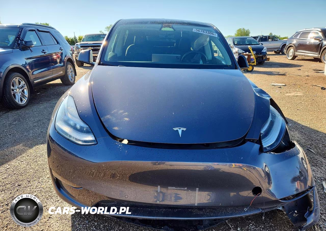 2021 Tesla Model Y VIN:5YJYGDEE8MF211142 - 5