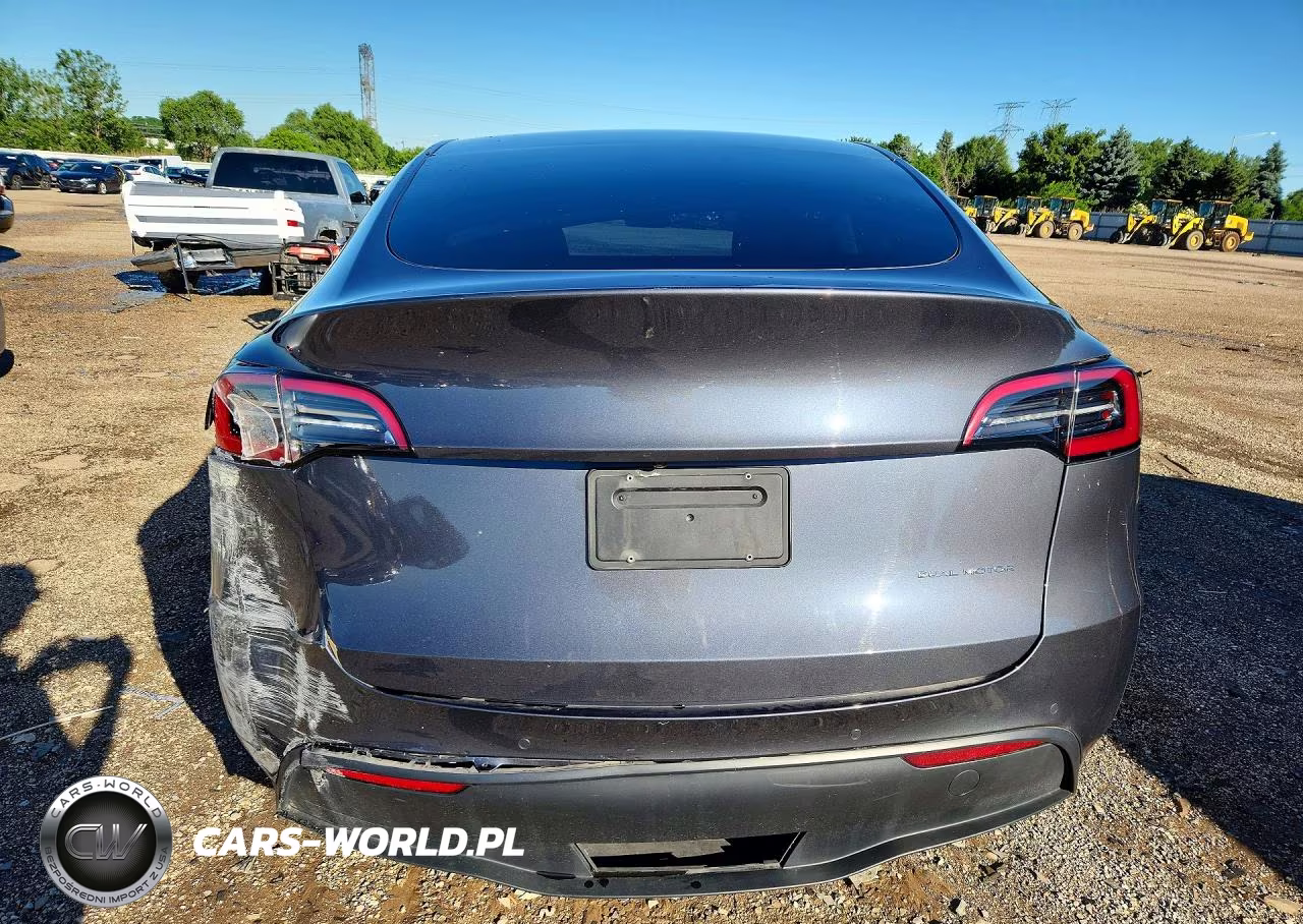 2021 Tesla Model Y VIN:5YJYGDEE8MF211142 - 6