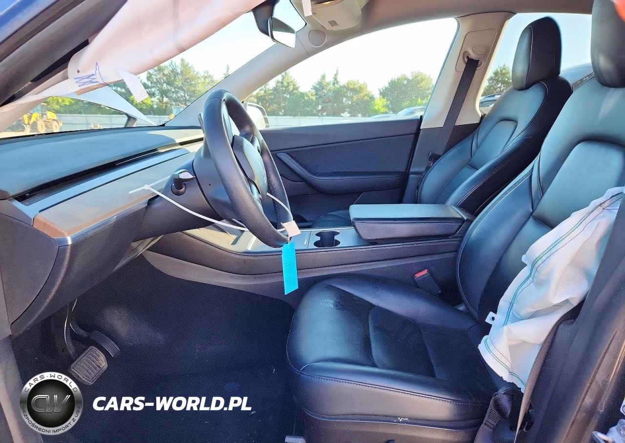 2021 Tesla Model Y VIN:5YJYGDEE8MF211142 - 7