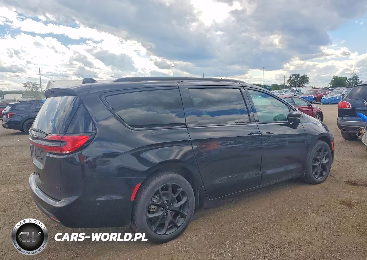 2024 Chrysler Pacifica VIN:2C4RC3BGXRR131370 - 3