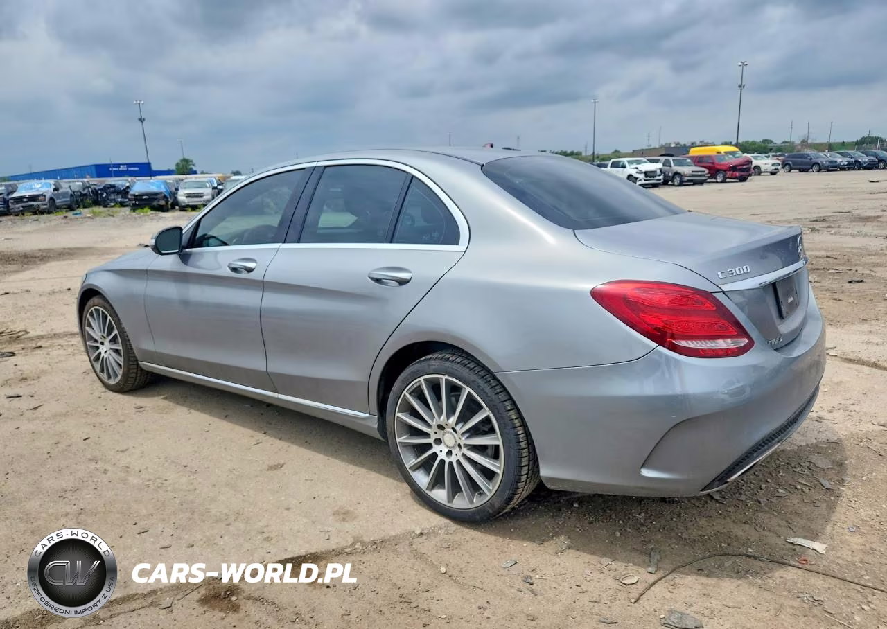 2015 Mercedes-Benz C 300 4Matic VIN:55SWF4KB2FU016451 - 2