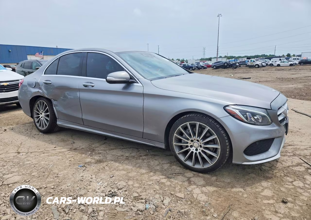 2015 Mercedes-Benz C 300 4Matic VIN:55SWF4KB2FU016451 - 4