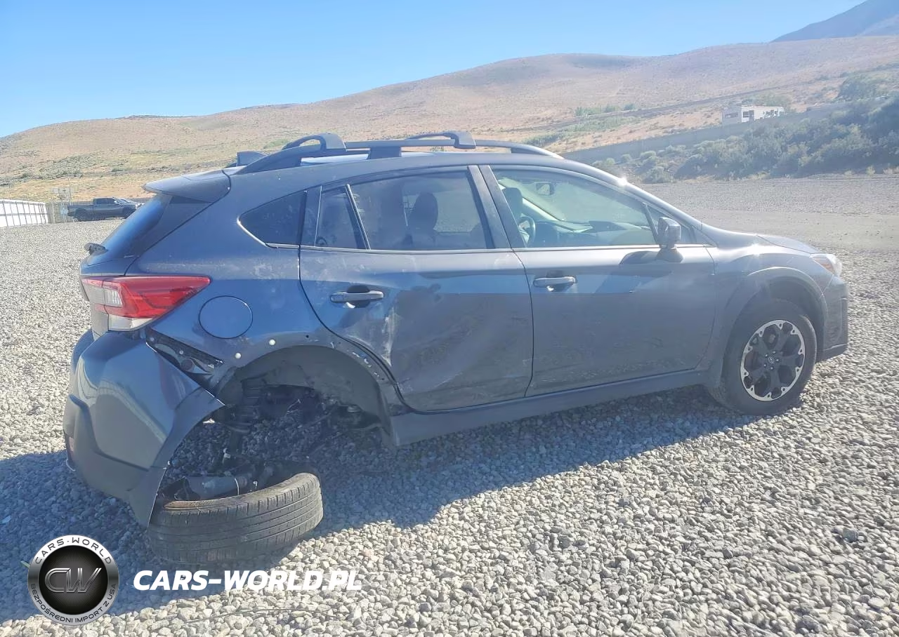 2021 Subaru Crosstrek Premium VIN:JF2GTAEC2M8335817 - 3