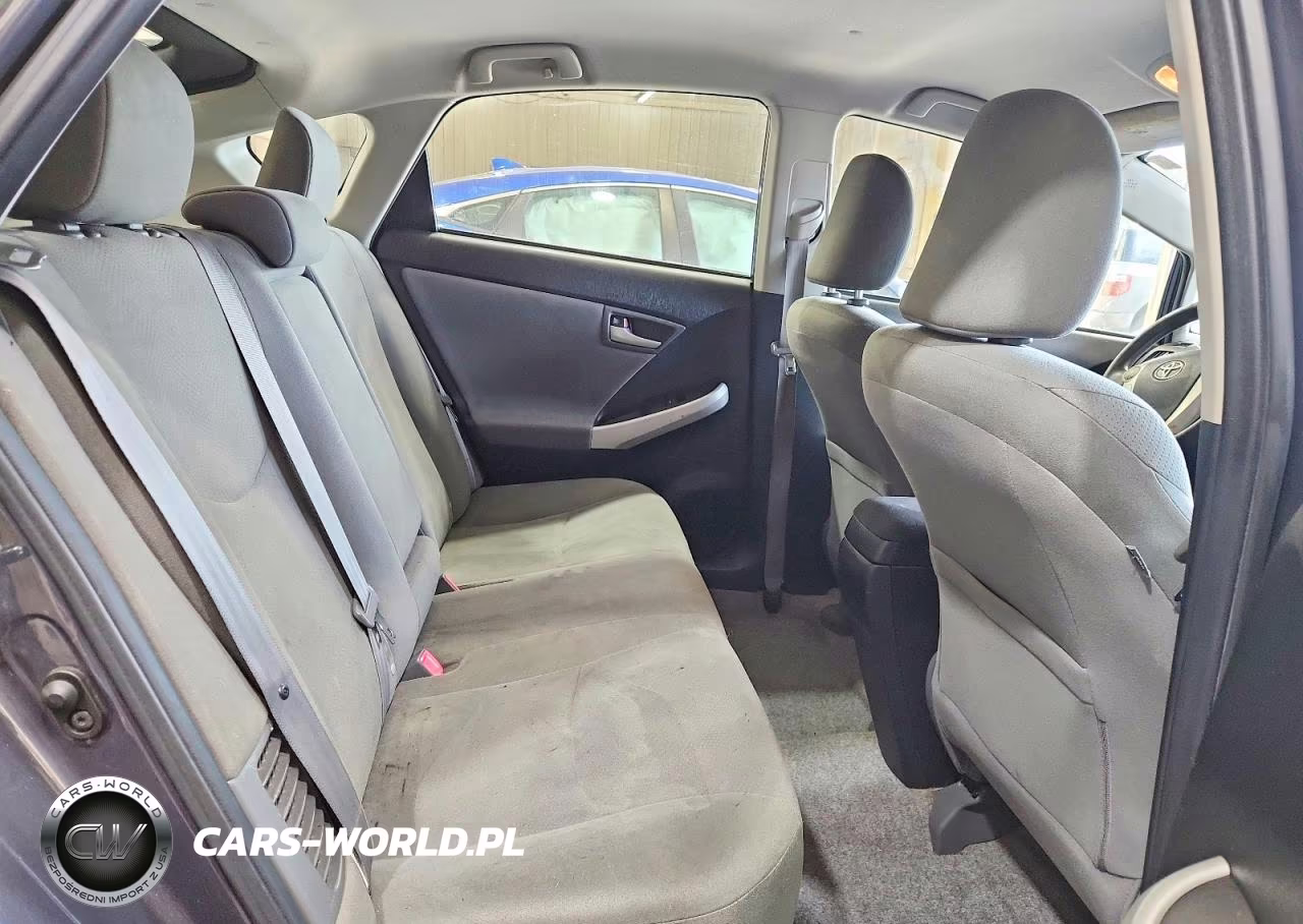 2012 Toyota Prius Two VIN:JTDKN3DU1C1568605 - 11